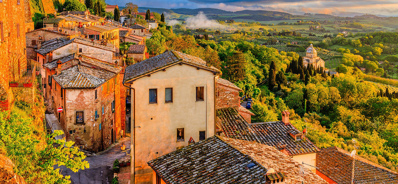 Montepulciano, Toscana, Italia. Vista desde la ciudad del campo alrededor de Montepulciano.